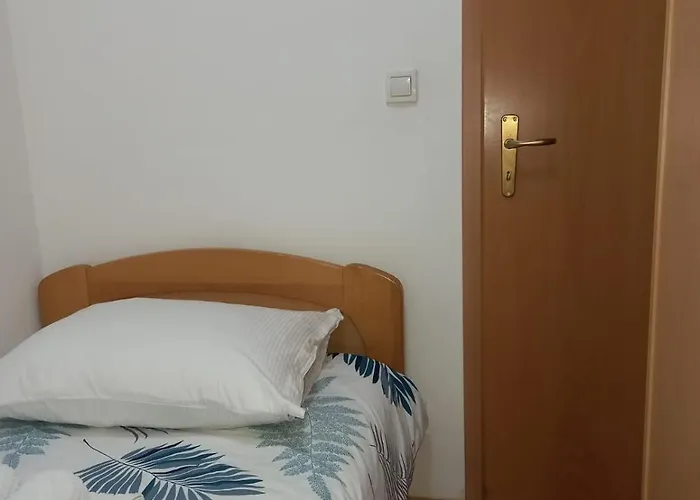 Apartmani, Prenociste Ana * Tomislavgrad